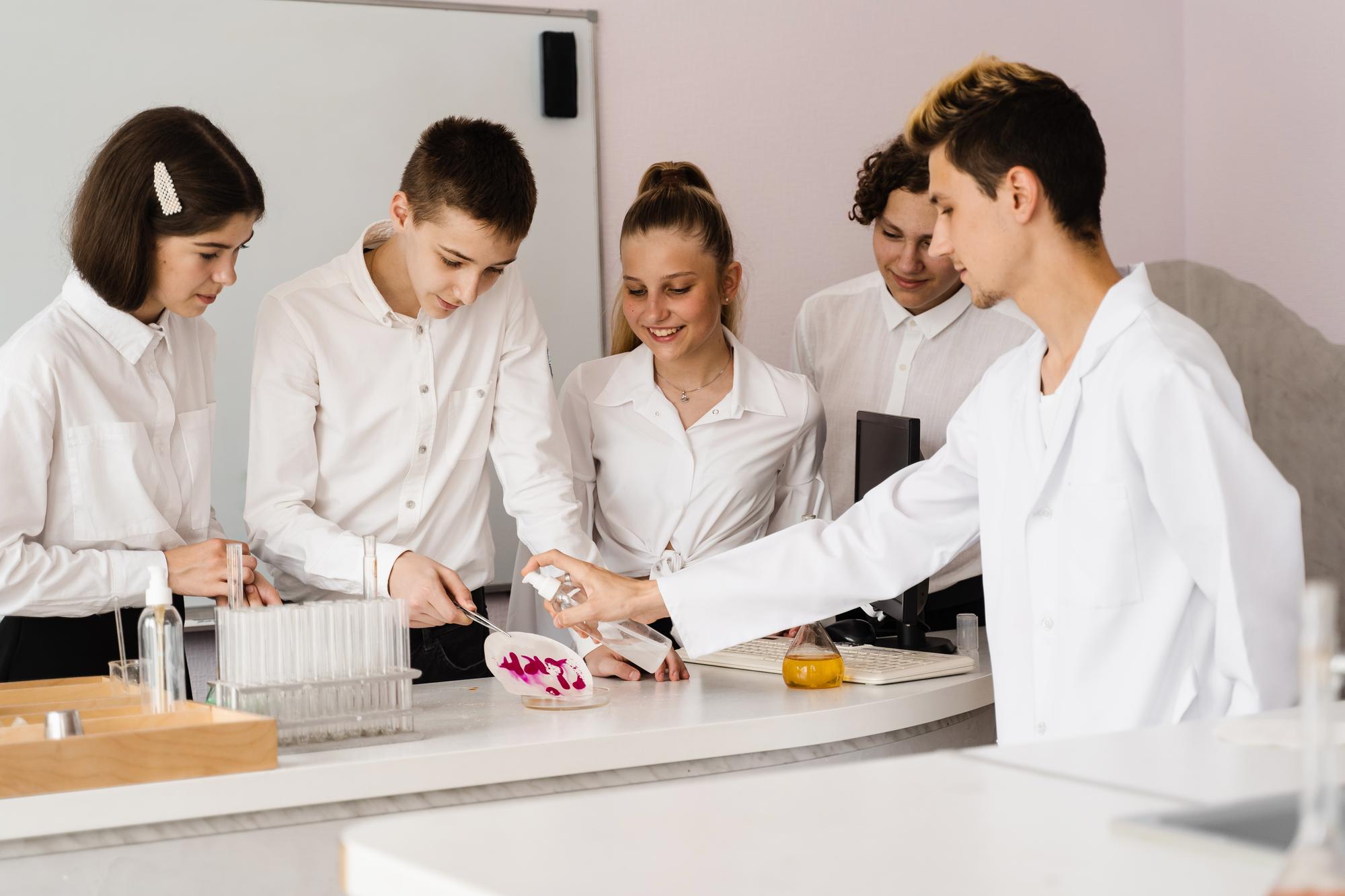 zespół podczas testów sensorycznych